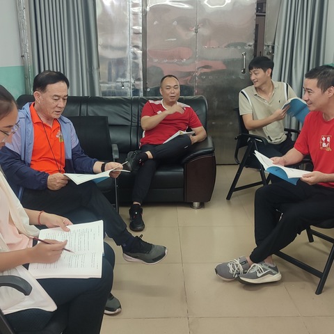 活力校园 创新体教——新课标解读之低段水平目标解读