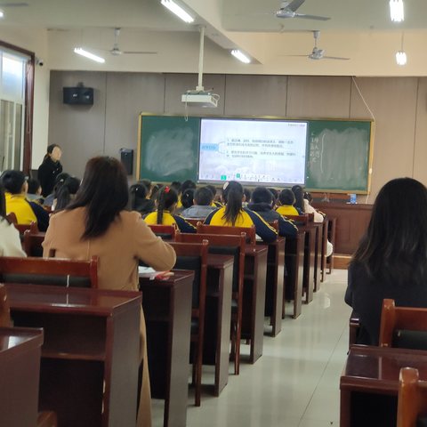 探索多元化教学风格，提升课堂教学效果——第三实验小学语文教研活动