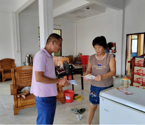 文罗镇开展诚信宣传推广活动