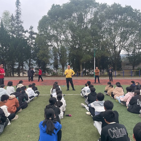 校际帮扶显真情，携手共赴体育中考——武夷山市一中张立干老师到我校指导九年级体育中考备战