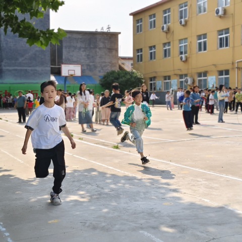 运动点燃激情，活力洋溢校园——古庄店镇第一小学校园运动会