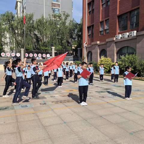 岱道庵小学分校少先队入队仪式