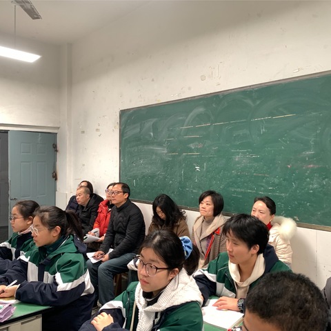 苏祠中学历史组教研活动