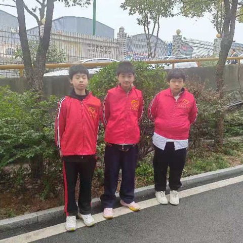 同心同行护环境，争做环保小卫士