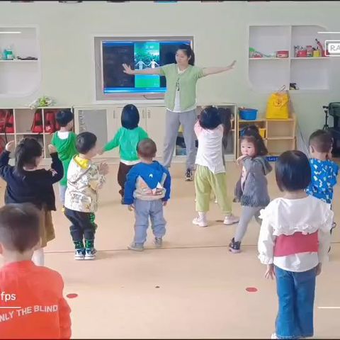 记录幼儿园快乐生活——东湖幼稚园托班第九周精彩回顾