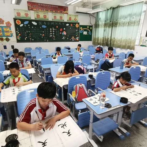 孩子从小学书法，会变成这样的人......