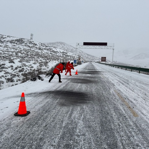 以雪为令  防滑保畅