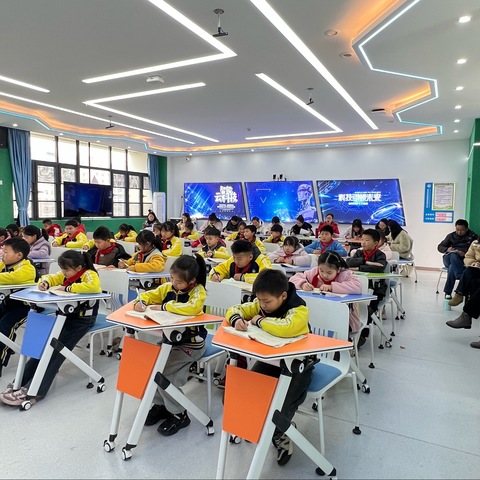 聚焦寓言教学，共话思维提升        ——记我校语文组“守株待兔”教研活动