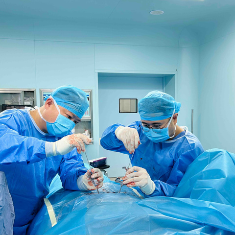 市中医医院骨伤科完成首例机器人辅助“经皮球囊扩张椎体成形术”—— 开启骨科智能化诊疗新时代