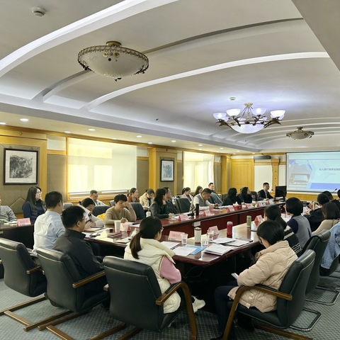 嘉定支行举办旺季公私联席会暨头雁网点走访调研会