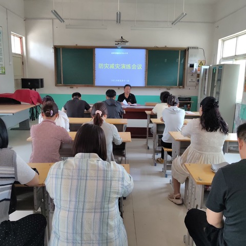 【防震演练】“防震演练，安全相伴”——延津县魏邱乡中心小学防震演练