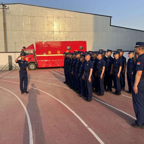 全市政府专职消防员骨干培训班精心组织一日培训过程