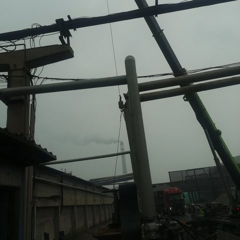 不畏风雨的勇士