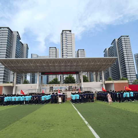 49封家书 ——G2404班军事夏令营家长寄语