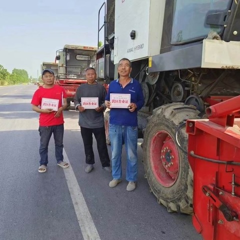 农机“送检下乡”，服务群众“零距离”