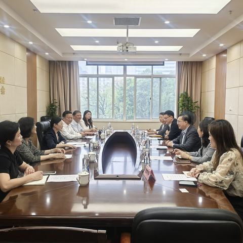 市贸促会参与会见德国北威州国际商务署驻华首席代表封兴良一行