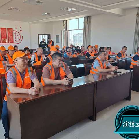 锡林浩特市边防公路养护中心 消防逃生演练  筑牢安全防线