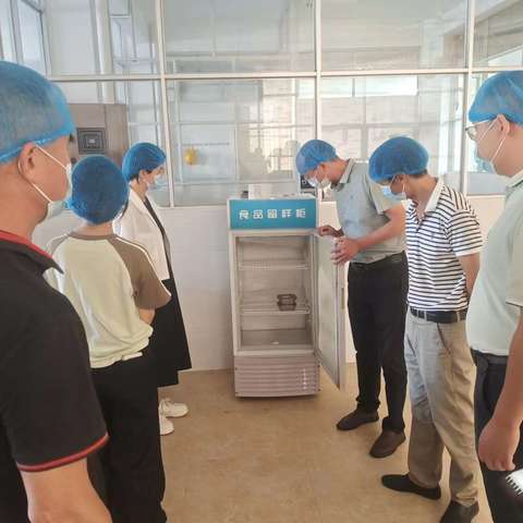 守护舌尖安全 共护美好“食”光——曹坊中心学校开展食堂食品安全沉浸式体验活动