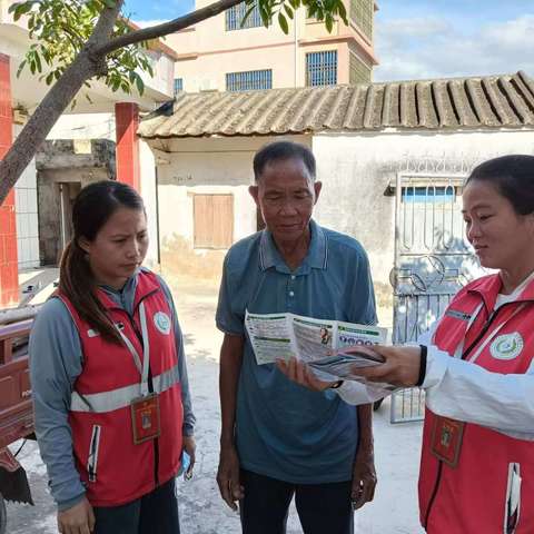 三家镇网格员开展禁毒宣传工作