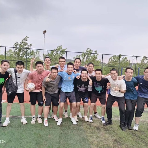 『党建融.三引导行动』在学习中成长   在运动中绽放——海川高中暑期共同体活动