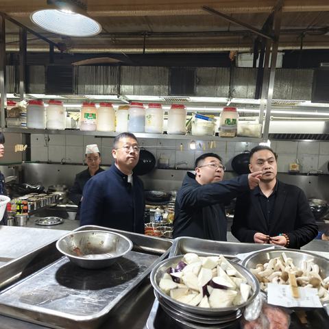 太华路街道开展燃气安全检查，筑牢安全防线