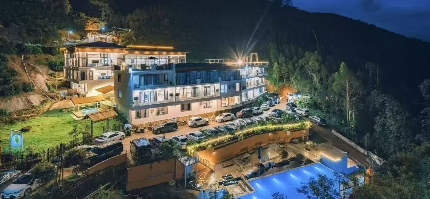 【沃然山居民宿】A栋14房35床|山涧民宿·山泉水滑梯泳池·独立泡池·独立KTV·户外草坪团建场地·会议室