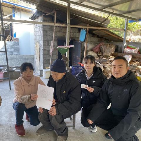 适老关怀显真情 上门服务暖人心