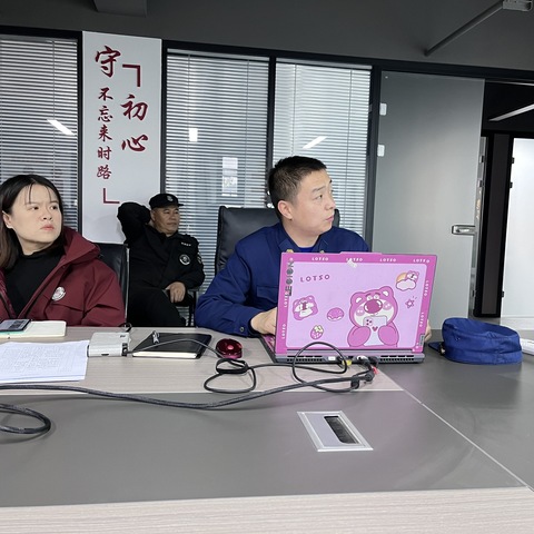 昆明路社区组织开展消防安全培训活动