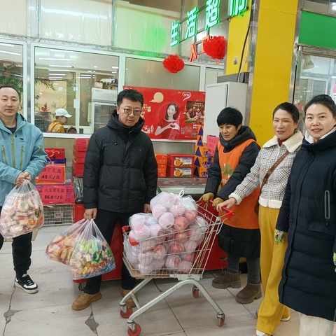 爱心企业送温暖  真情关怀伴成长——本溪爱心企业毅源生鲜超市开展助学公益活动