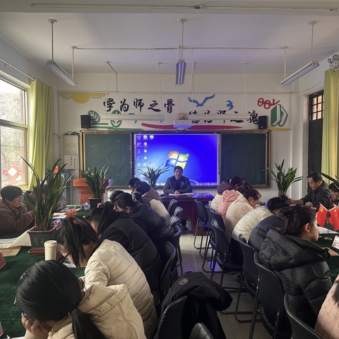 同课巧设计  异构显匠心  ——  原阳县陡门乡中心小学“同课异构”活动纪实