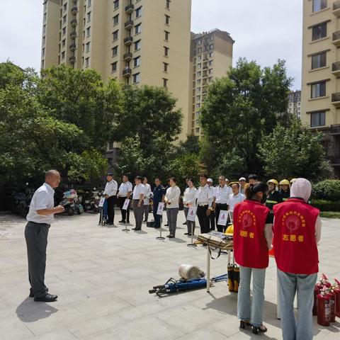 市中区兴隆街道兴润社区组织安全生产月消防演练活动