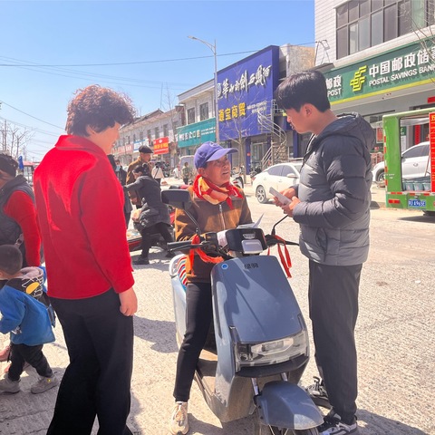 城建科开展道路交通安全宣传工作