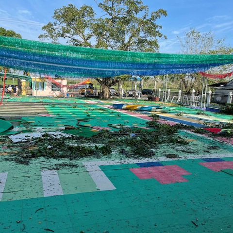 风雨过后，全力以“复”——临高县波莲中心幼儿园古柳分园台风之后卫生大扫除