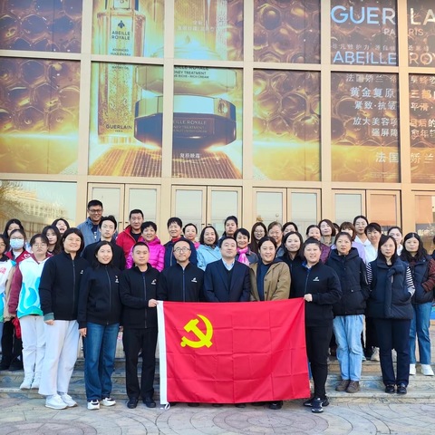 【佛山慧治】“舞动八段锦，乐享健康年”棋盘街社区举办户外健身活动