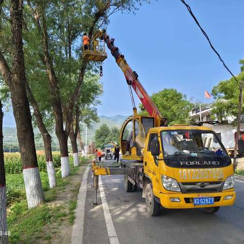 涉县公路站：绿色守护，不惧“烤”验