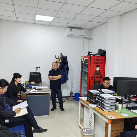 降本增效深化年3.0——新疆分公司理赔部张建华总一行莅临可克达拉中心支公司检查督导工作