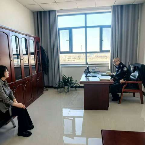 警保联动-中华财险可克达拉中心支公司拜访第四师交警支队