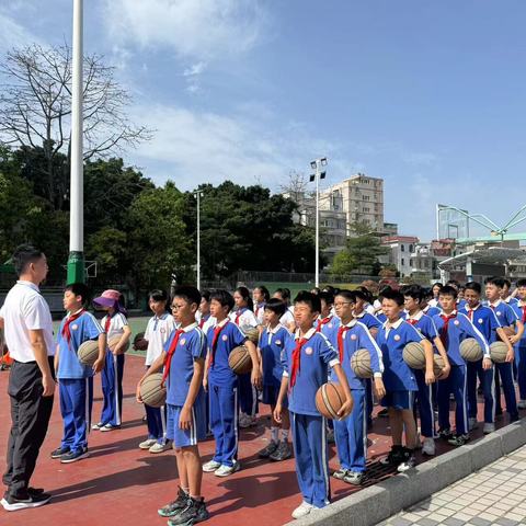 落实体育课标理念，提升体育课堂质量～育贤体育科组陈鹏老师公开课掠影