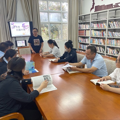 康居社区新时代文明实践站开展浓浓中秋意，暖暖社区情活动