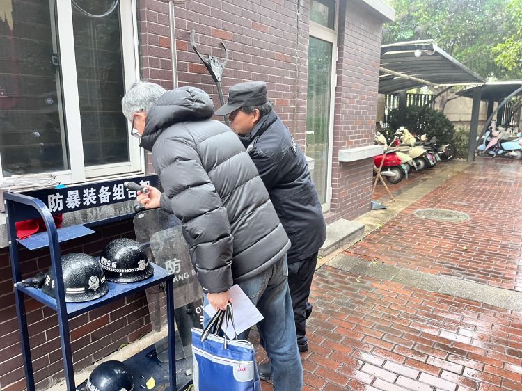 简篇-【灵美龙小·督学】督学进校园,督导促发展——1 月份 “安全・作业・考试” 专项督导