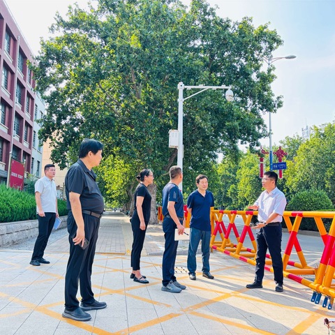 凝心聚力保平安 细致排查迎开学