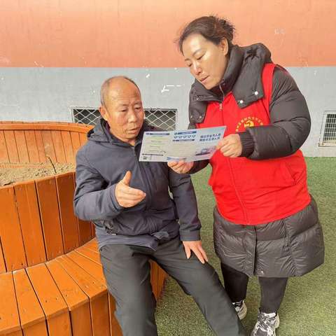 英雄中路街道蔡家巷社区开展网络诈骗知识宣传活动