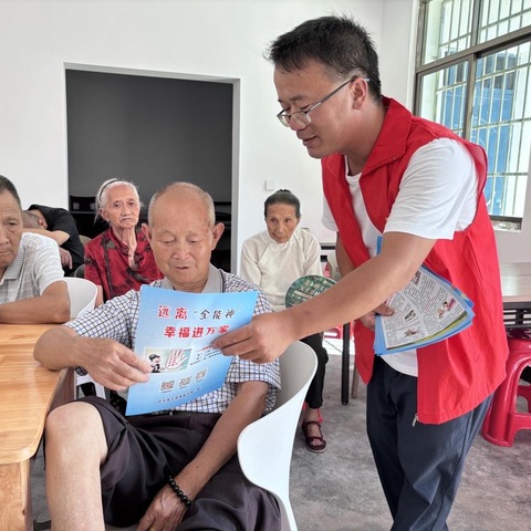 人民路社区开展反邪教宣传活动，筑牢防邪反邪“防护网”