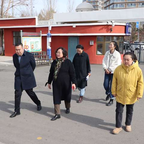 深化民族团结进步教育 铸牢中华民族共同体意识——锡林浩特市民族事务委员会邹主任到第十四小学开展调研指导工作