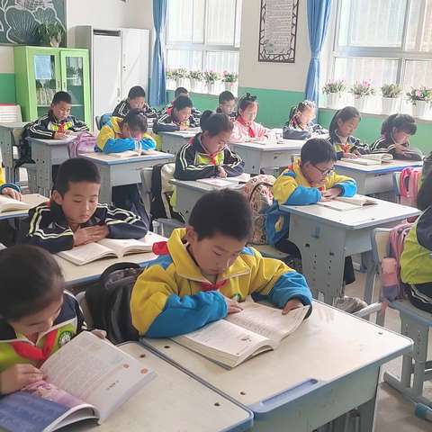 阅读伴我成长，知识启迪智慧——龙门镇学区东二十铺小学三年级2班阅读美篇