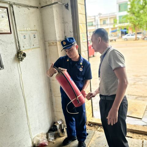三门坡镇开展国庆节期间安全生产检查