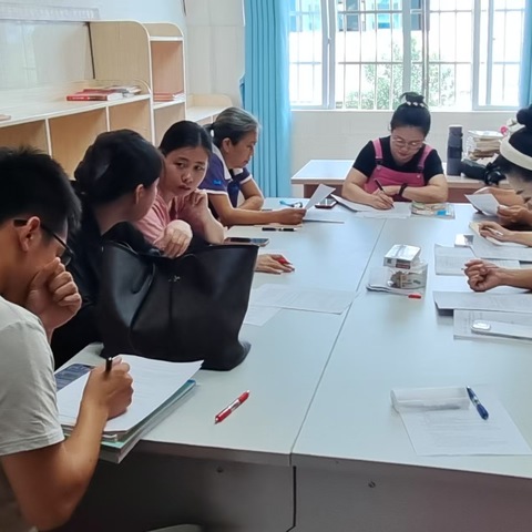 以研促教共成长，深研启新思——第九周数学组集体备课教研活动纪实