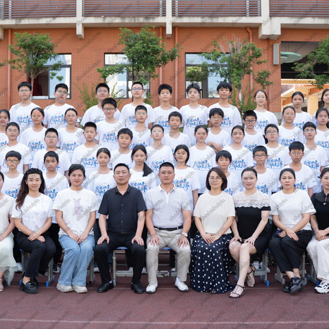 时光留声 逐梦未来 ——文峰小学2019级1班毕业典礼