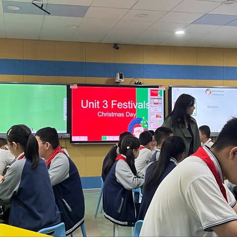 “教育”好景君须记，最是“切磋琢磨”时-记钟家村小学三里坡东校区英语组教研活动