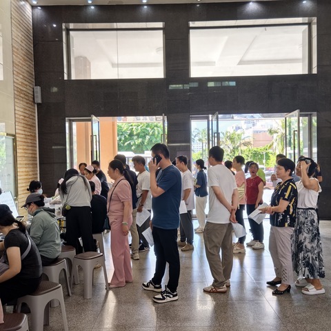 汇聚热血  点亮生命——美兰区组织开展爱心献血活动